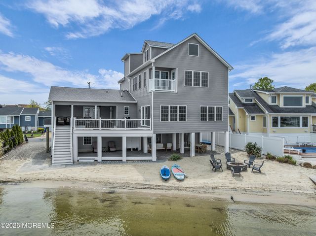 3306 Windsor Avenue, Toms River, NJ 08753
