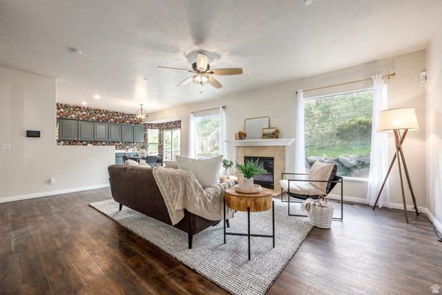 1930 E ASPEN LEAF PL, Draper, UT 84020