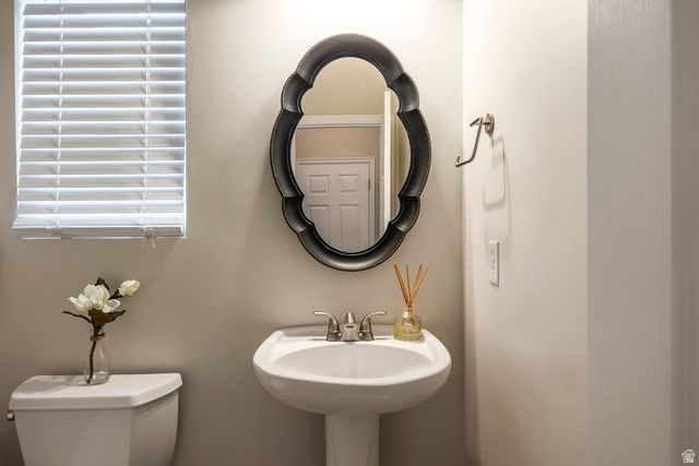 1930 E ASPEN LEAF PL, Draper, UT 84020