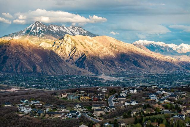 1930 E ASPEN LEAF PL, Draper, UT 84020