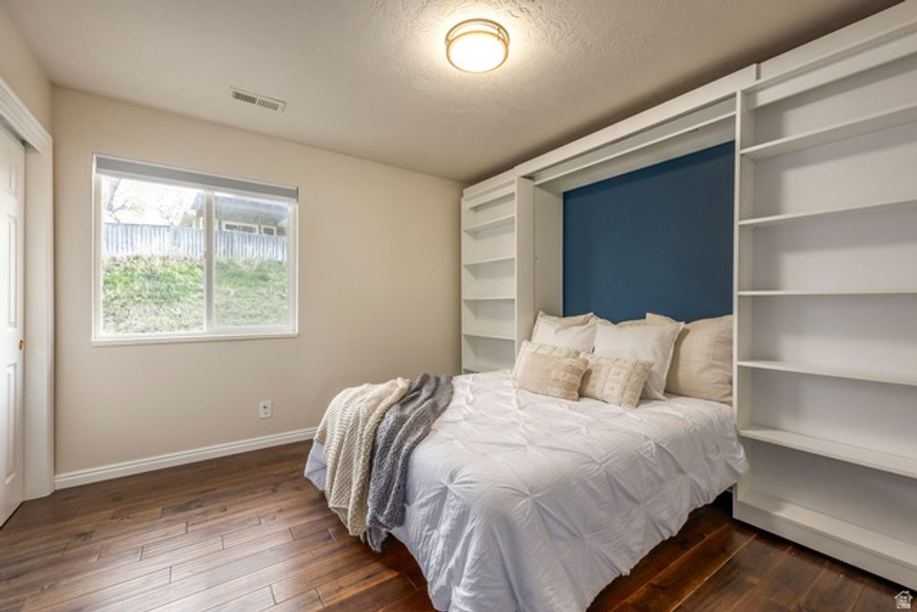 Image 27 of property listing at 1930 E ASPEN LEAF PL, Draper, UT 84020