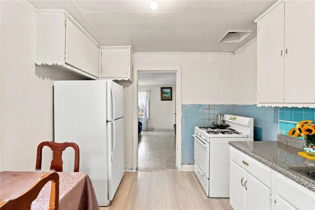 4630 E 52nd Place, Maywood, CA 90270