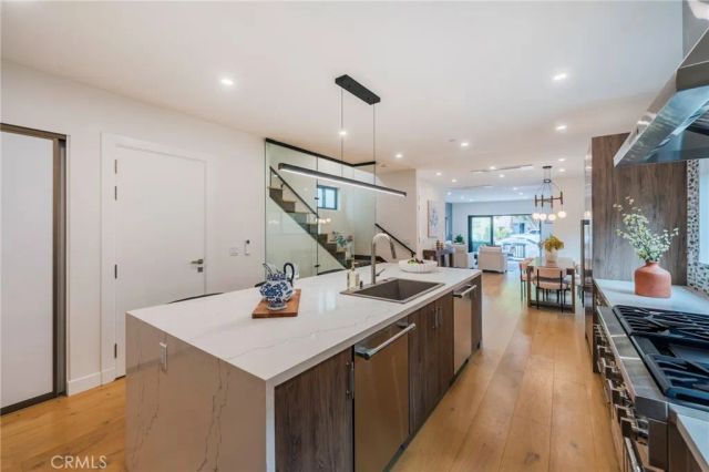 424 20th, Huntington Beach, CA 92648