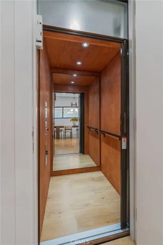 424 20th, Huntington Beach, CA 92648