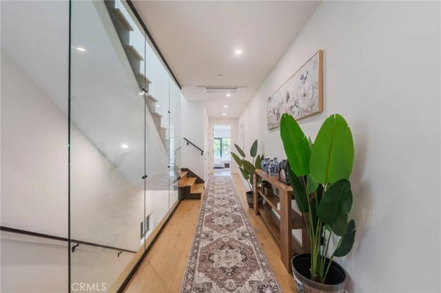 424 20th, Huntington Beach, CA 92648