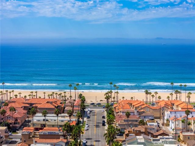 424 20th, Huntington Beach, CA 92648