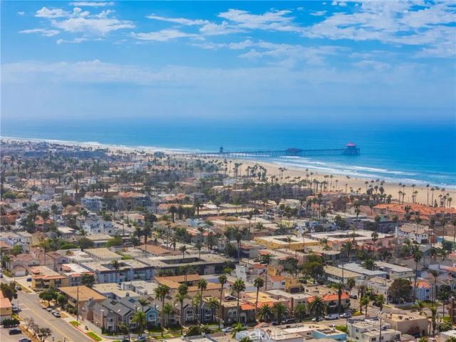 424 20th, Huntington Beach, CA 92648