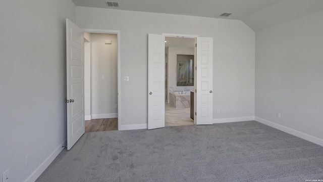 12905 Gilmore Bend, San Antonio, TX 78245