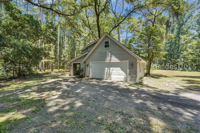 12 Pine View Dr, Bluffton, SC 29910