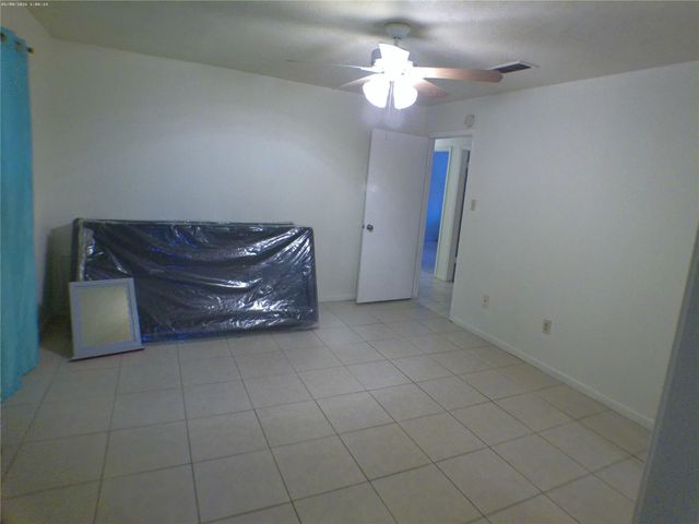 12511 Shannon Hills Drive, Houston, TX 77099