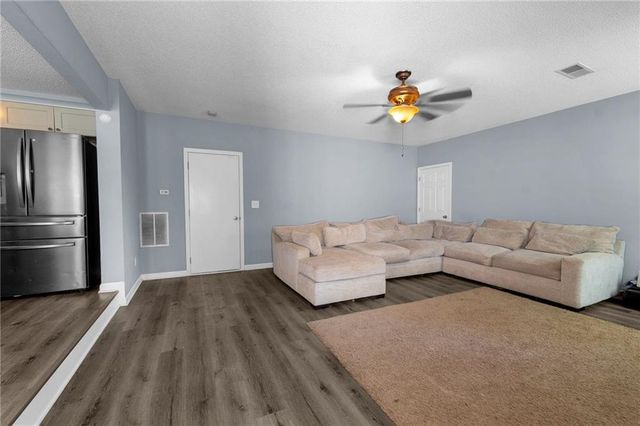 322 Silverleaf Lane, Dallas, GA 30157
