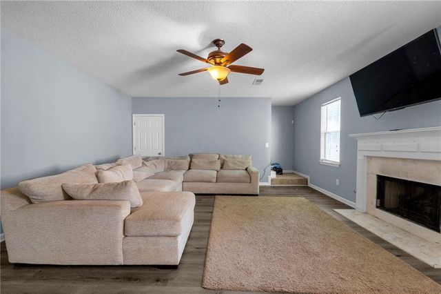 322 Silverleaf Lane, Dallas, GA 30157