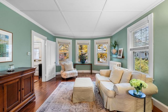 5 Beacon St, Danvers, MA 01923