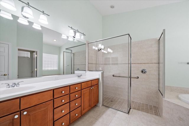 6476 ROOKERY CIRCLE, Bradenton, FL 34203