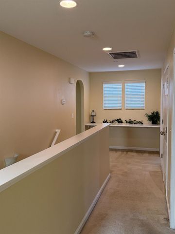 1523 N Strada Way, Clovis, CA 93619