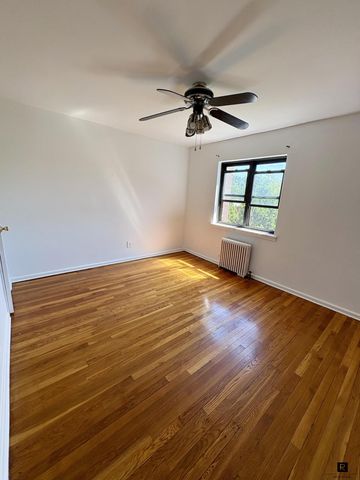 4734 217th St Apt 3A, New York City, NY 11361