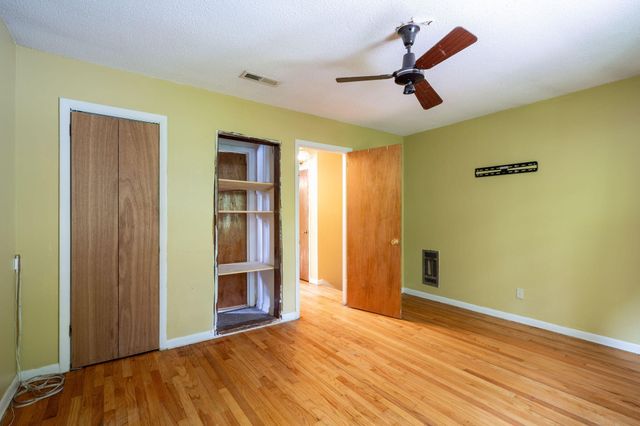 1002 Gillespie Road, Chattanooga, TN 37411