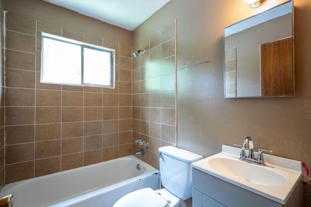 1002 Gillespie Road, Chattanooga, TN 37411