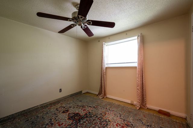 1002 Gillespie Road, Chattanooga, TN 37411