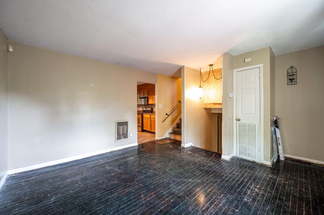 1002 Gillespie Road, Chattanooga, TN 37411