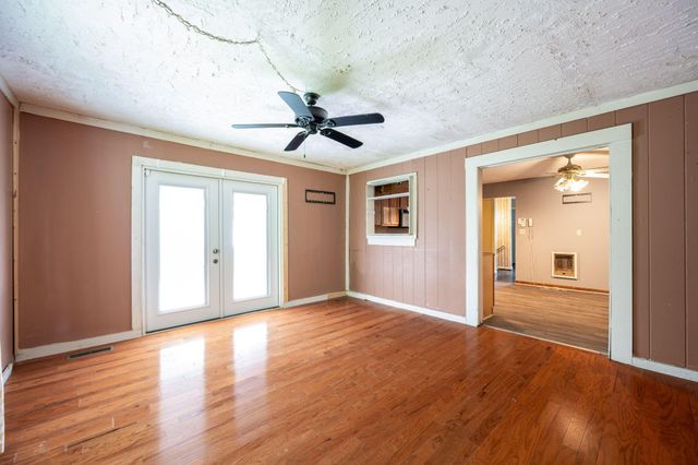 1002 Gillespie Road, Chattanooga, TN 37411