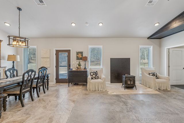 367315 E Country Club Boulevard, Cleveland, OK 74020