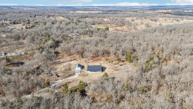 367315 E Country Club Boulevard, Cleveland, OK 74020