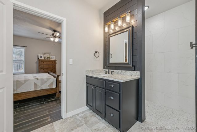 367315 E Country Club Boulevard, Cleveland, OK 74020