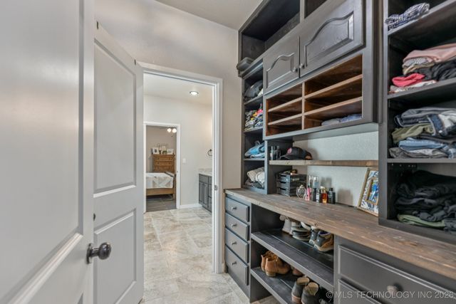 367315 E Country Club Boulevard, Cleveland, OK 74020