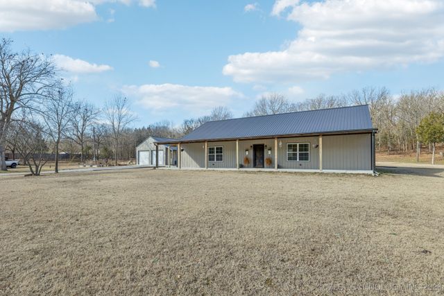 367315 E Country Club Boulevard, Cleveland, OK 74020