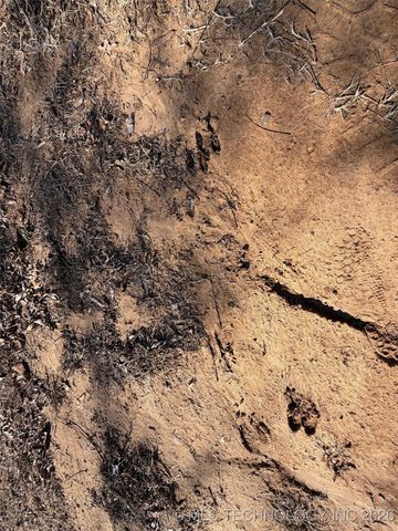 367315 E Country Club Boulevard, Cleveland, OK 74020