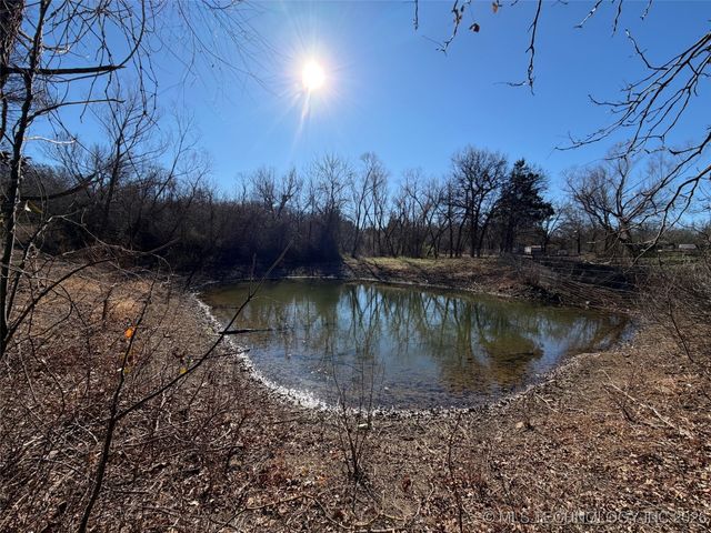 367315 E Country Club Boulevard, Cleveland, OK 74020