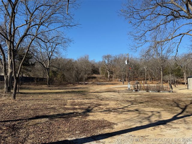 367315 E Country Club Boulevard, Cleveland, OK 74020