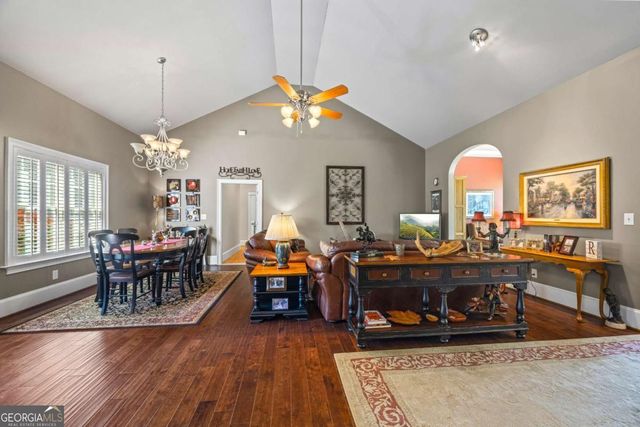 160 Evans Drive, Bogart, GA 30622