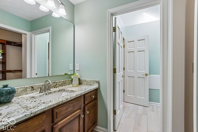 8703 Waterside Drive, Indianapolis, IN 46278