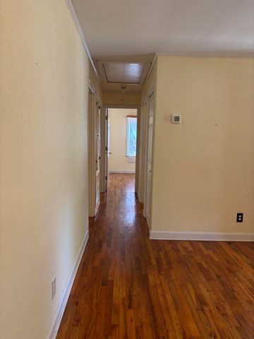 221 Cuttino Road, Sumter, SC 29150