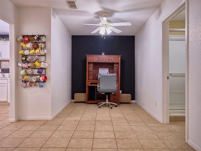 1817 Veranda Drive, West Columbia, TX 77486