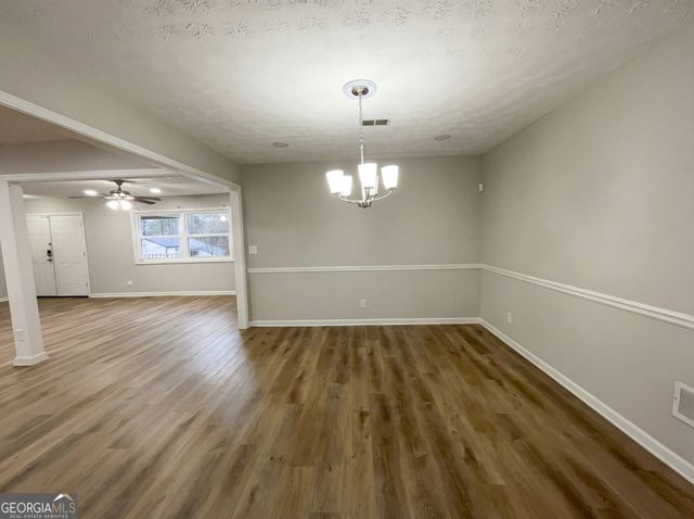 1606 Fieldgreen Overlook, Stone Mountain, GA 30088