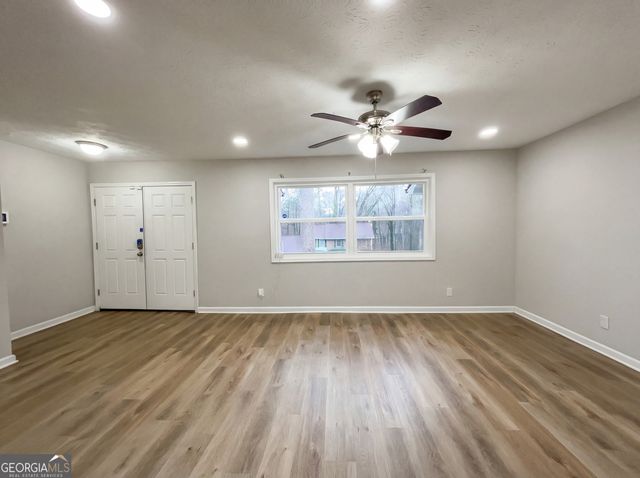 1606 Fieldgreen Overlook, Stone Mountain, GA 30088