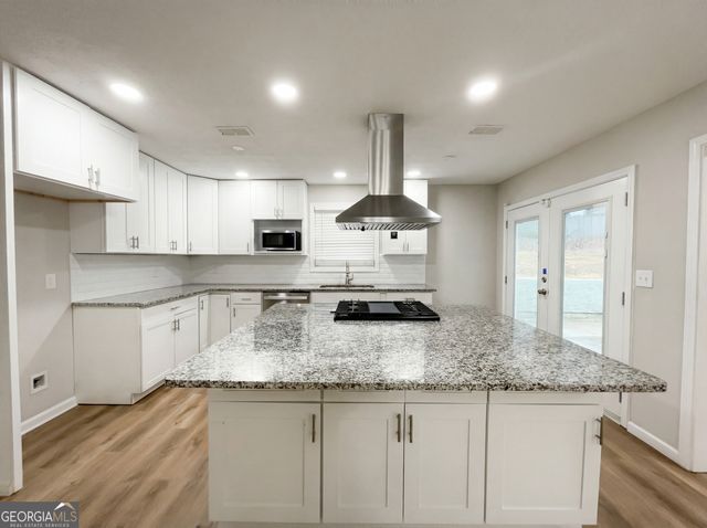 1606 Fieldgreen Overlook, Stone Mountain, GA 30088