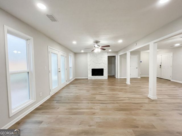 1606 Fieldgreen Overlook, Stone Mountain, GA 30088