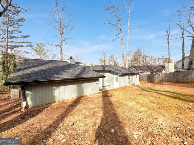 1606 Fieldgreen Overlook, Stone Mountain, GA 30088