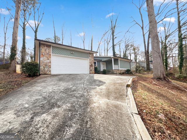 1606 Fieldgreen Overlook, Stone Mountain, GA 30088
