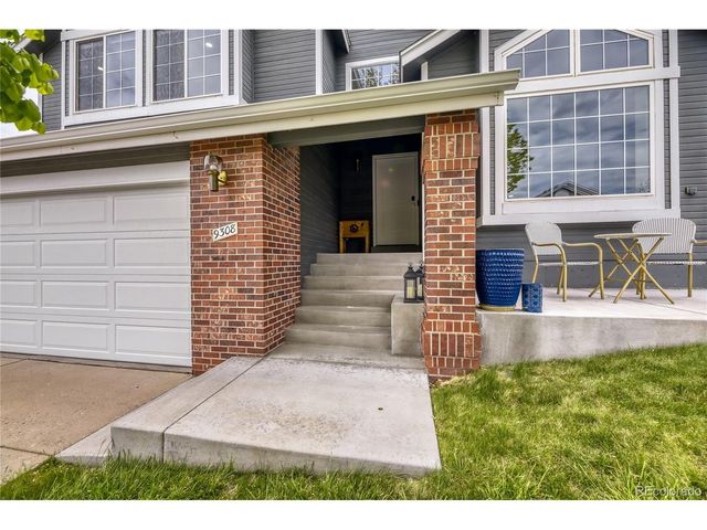 9308 Shadowglen Ct, Highlands Ranch, CO 80126