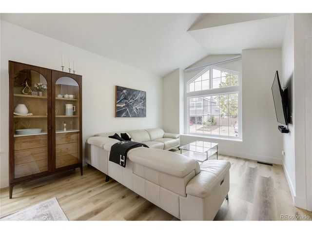 9308 Shadowglen Ct, Highlands Ranch, CO 80126
