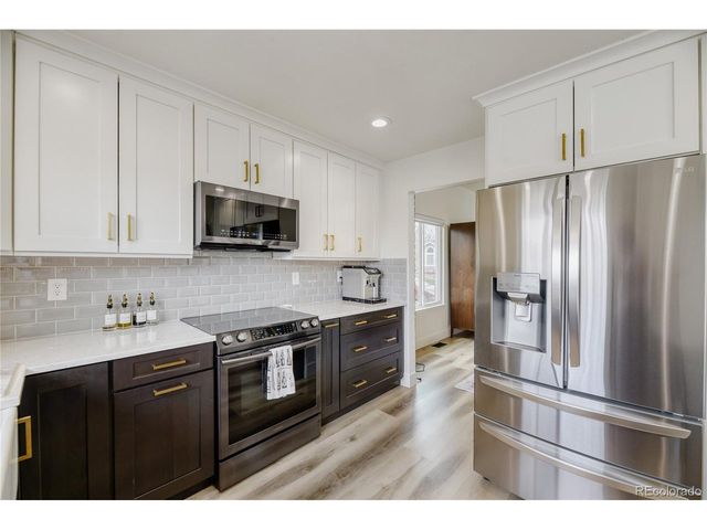 9308 Shadowglen Ct, Highlands Ranch, CO 80126