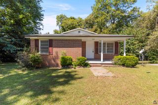 1818 Kinder Kare Drive, Macon, GA 31217
