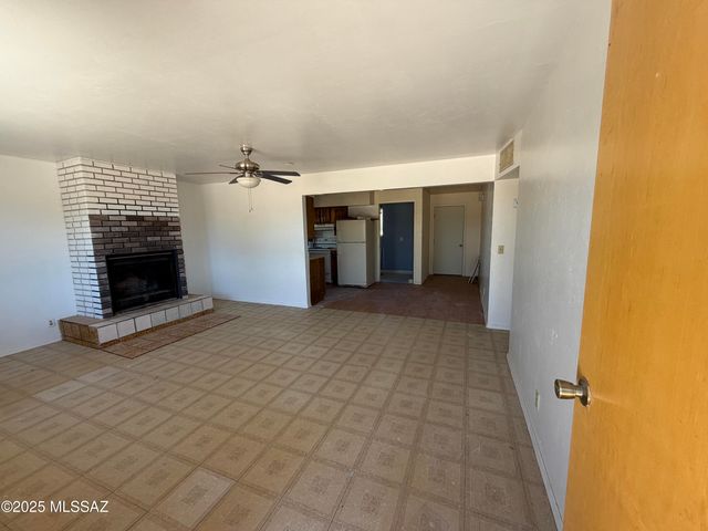 2817 E Frontage Road, Amado, AZ 85645