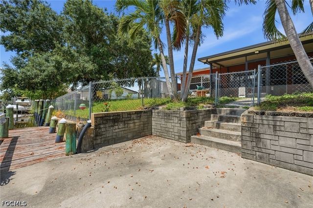 4430 Orange Grove BLVD, North Fort Myers, FL 33903