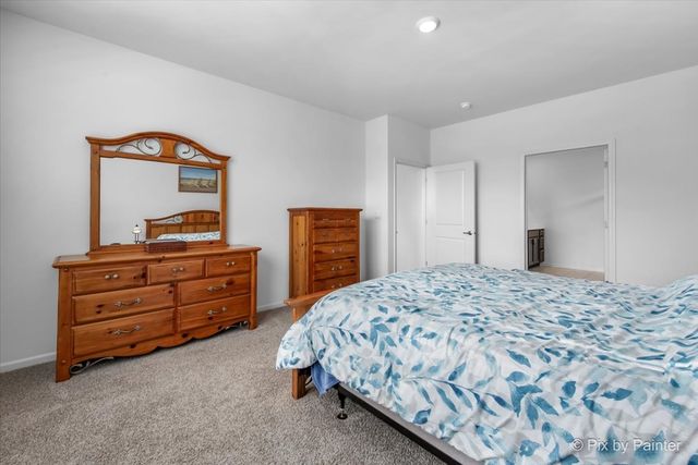 243 Durham Street, North Aurora, IL 60542